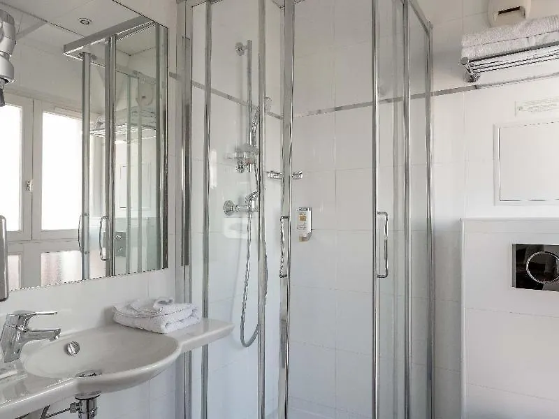 酒店 堡格林内尔埃菲尔铁塔酒店